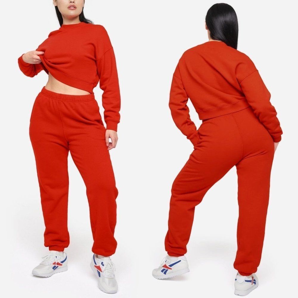 Mate The Label Fleece Relaxed Pocket Sweatpant in Cherry L